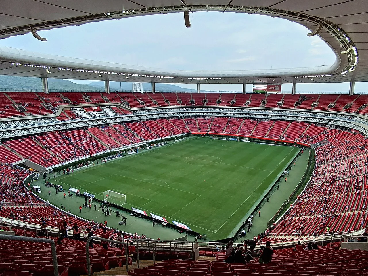 Cabecera del Estadio Akron en Zapopan, casa de Chivas